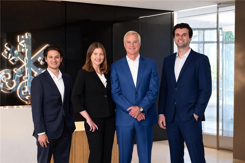 Baumgardner Team Photo