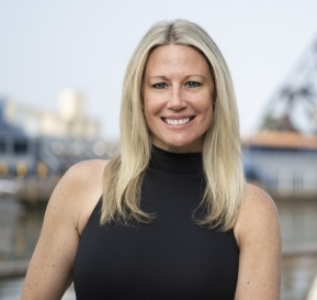Amy J. Minnier