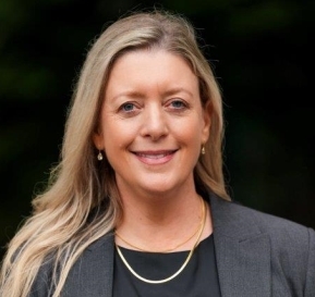 Suzanne